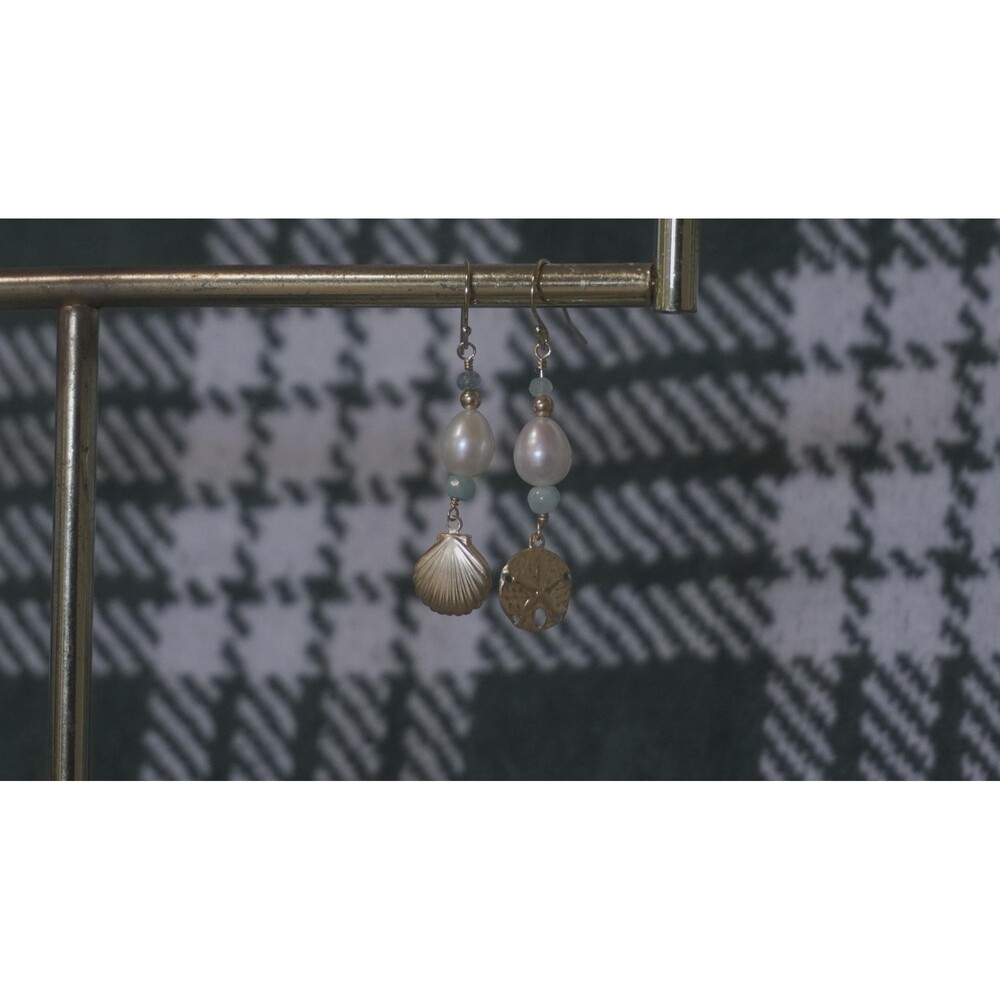 Gold Shell Pendant Freshwater Pearl Earrings